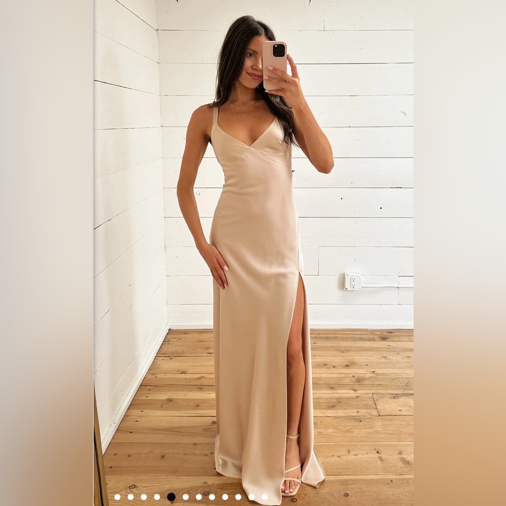 NWOT Show Me Your Mumu Anderson Maxi Dress Size M - Picture 3 of 6